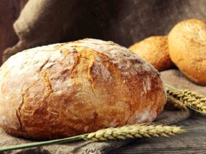 pagnotta di pane con filo di grano