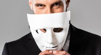L’Intelligenza Artificiale ti aiuta a smascherare i bugiardi: finalmente non avrai più persone false intorno a te