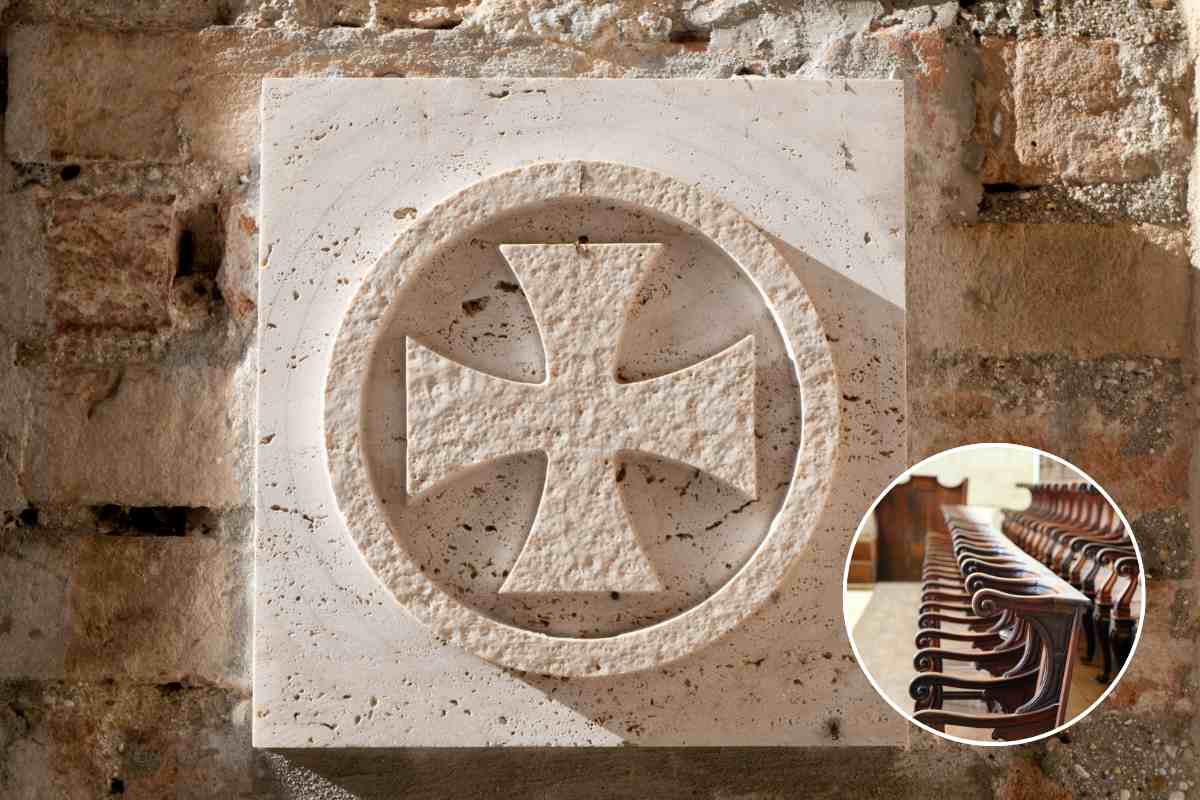 croce dei templari in un muro