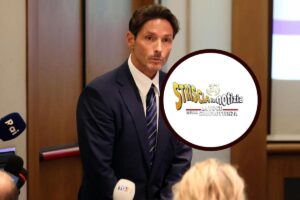 Pier Silvio Berlusconi e logo Striscia La Notizia