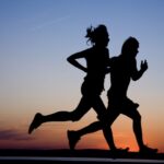 Coppia che corre