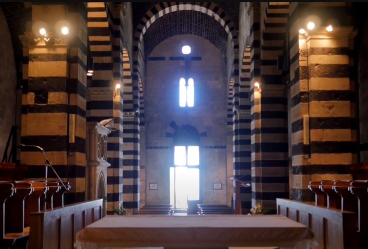 interno della chiesa di san pietro di sorres