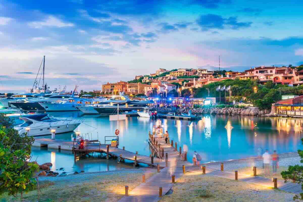 paesaggio del porto di porto cervo