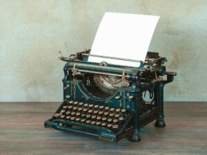 macchina da scrivere antica