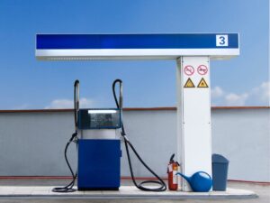 stazione di benzina