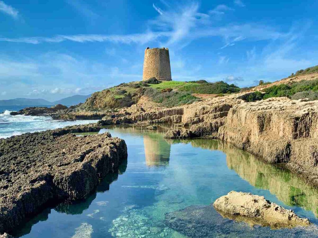 torre nuragica in sardegna