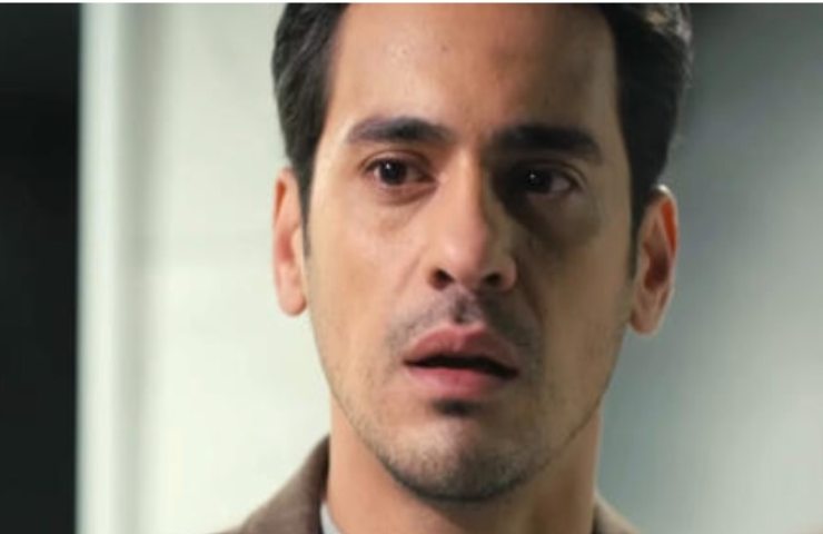 tolga in una scena di tradimento
