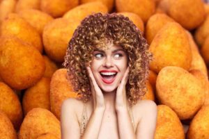 Donna stupita e arancini