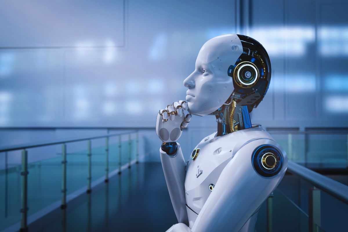 Androide in posizione pensante