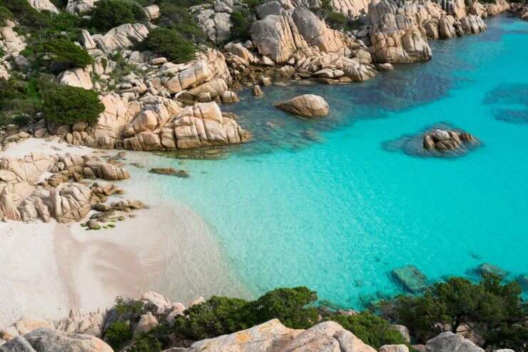 Mare, spiaggia, scogli 